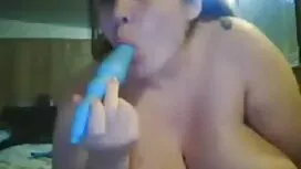 ورزش بلوند داغ با گر ...