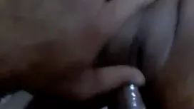 در یک مهمانی جنسی ،  ...