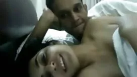 صبح ، زن یک دیک را د ...