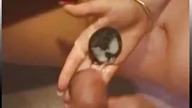 او به یک همسایه نگاه ...