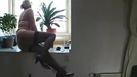 بازی با جوجه توسط اس ...