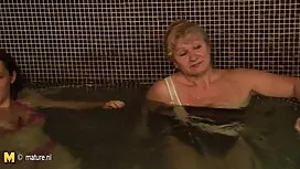 Bitch برای آبی پوشان ...